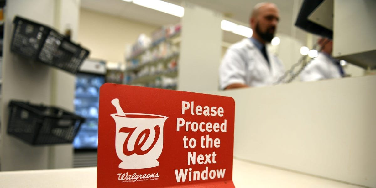 Walgreens is reportedly offering pharmacists a 75,000 signing bonus