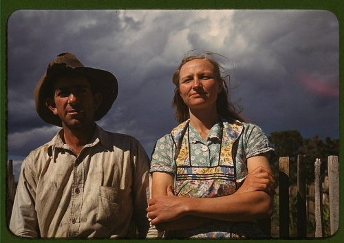 Vivid color photos from the Great Depression show life in one of America's darkest times