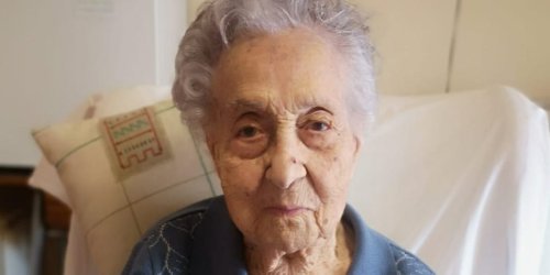 The oldest woman alive says she made it to 115 years old — surviving both World Wars and the 1918 flu pandemic — by avoiding 'toxic people'