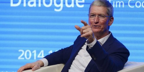 Apple just took out a $6.5 billion loan even though it's sitting on $178 billion in cash