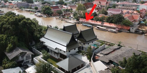 A couple bought 3 dilapidated floating homes on a Bangkok canal and turned them into a luxury waterside villa — take a look