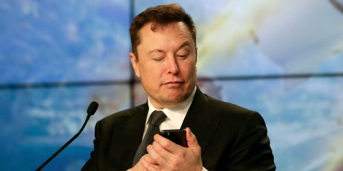 Elon Musk personally called CEOs of companies that stopped advertising on Twitter to complain, report says