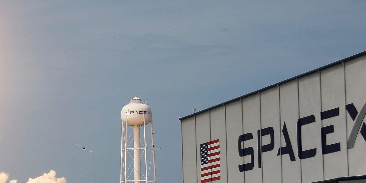 Small internet service providers say SpaceX's Starlink shouldn't get federal funds to expand internet access