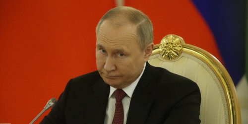 Putin is increasingly angry in public but top US intel and military experts warn there's no 'credible' evidence that he's ill