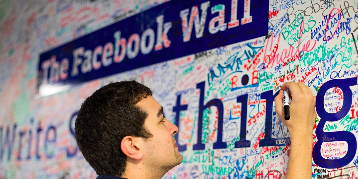 Flipboard banner for @leaflets