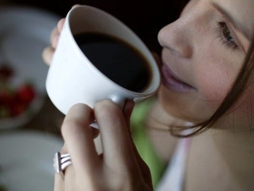 Harvard scientist who's studied coffee for 20 years explains why it's amazing