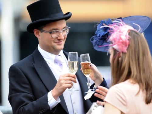 21 ways rich people think differently than the average person