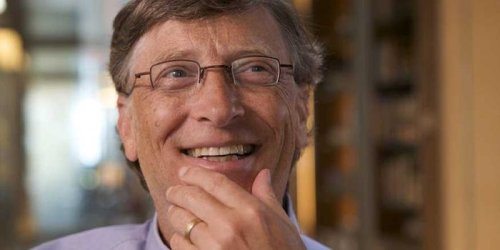 17 books Bill Gates thinks everyone should read