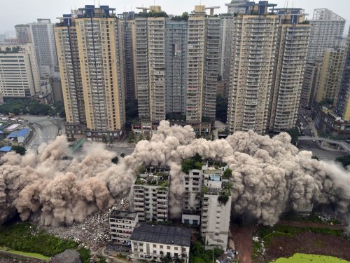 These crazy photos show how fast China is building megacities