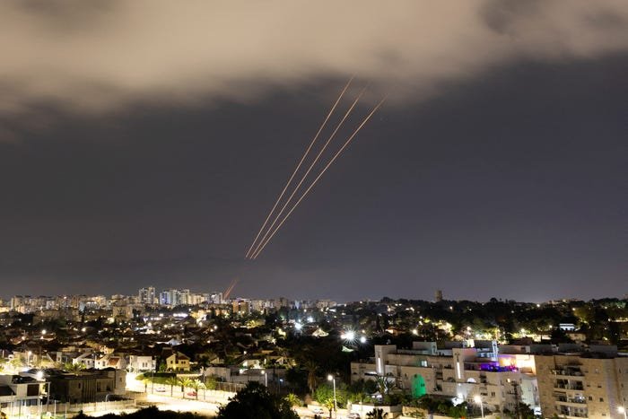 Iran's aerial attack on Israel was based on Russian tactics in Ukraine, war experts say