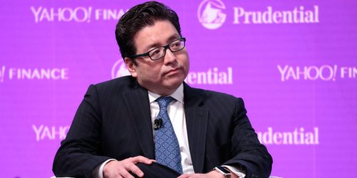 Renowned strategist Tom Lee called the market's rebound from its worst-ever crash. He lays out 9 bullish forces for stocks after this week's 'overdue' sell-off, and shares his best strategy for cashing in.