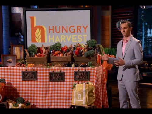 A 23-year-old entrepreneur on 'Shark Tank' just convinced Robert Herjavec to invest $100,000 in gross-looking fruits and veggies