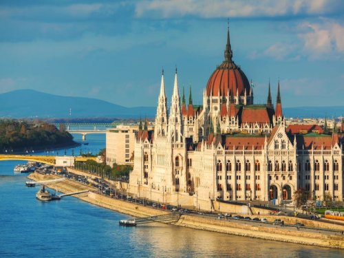 20 photos that will make you want to travel to Budapest