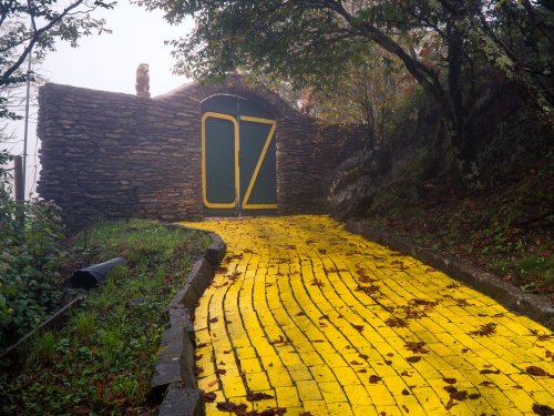 This bizarre Wizard of Oz amusement park has been closed for 36 years — a photographer got inside and took these eerie photos