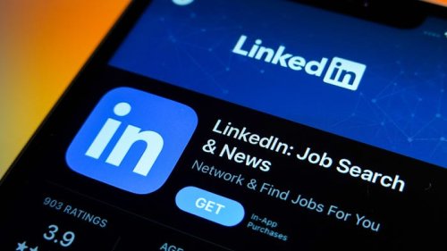 LinkedIn just launched a new AI job coach for Premium members
