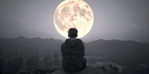 7 ways to meditate you probably haven't heard of, from sound bath to moon gazing