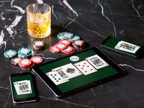 This clever poker app turns your iPhone into your card hand and your iPad into the dealer