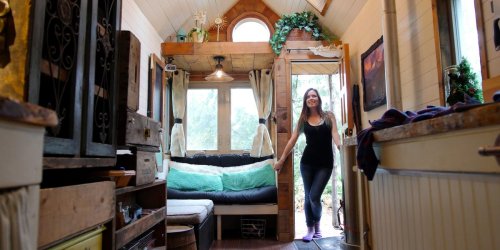 Here's what living in a tiny house is really like, according to people who traded their homes for minimalism