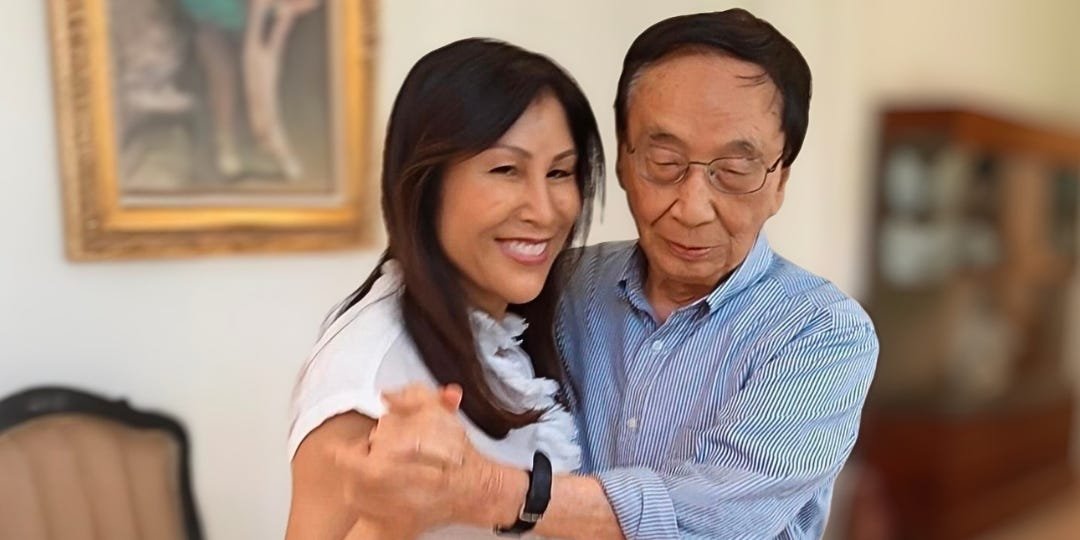I'm a doctor who tracks my health. My 93-year-old dad does none of that.