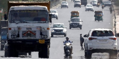 India could suffer heatwaves that 'break the human survivability limit,' World Bank says
