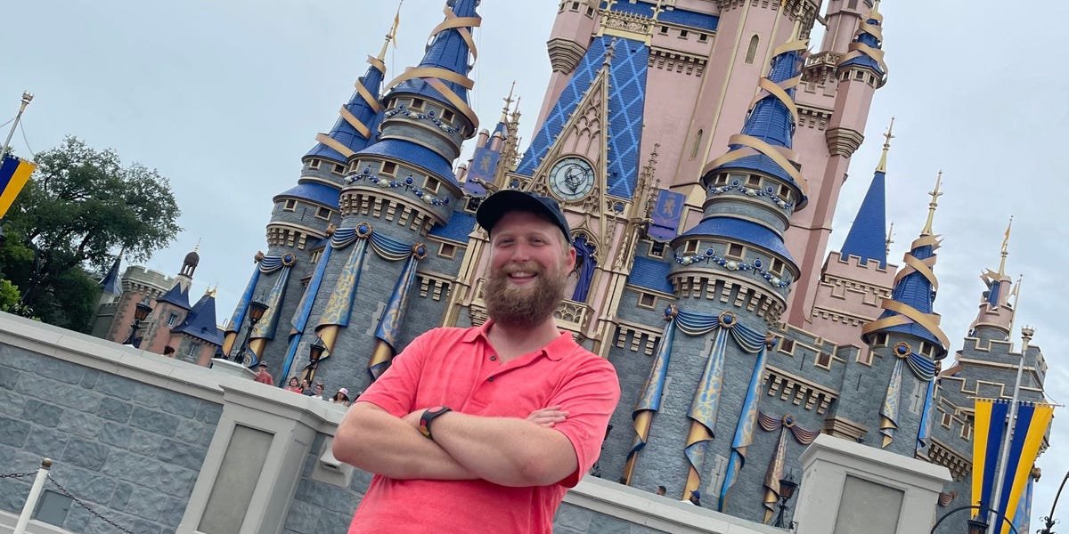 I've been going to Disney World for over 20 years. Here are my 12 best tips for visiting on a budget.