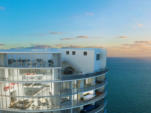 The world's billionaires are flocking to Miami's luxurious Porsche Design Tower, where they can use an elevator for their cars