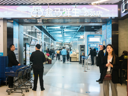 Alibaba's futuristic supermarket in China is way ahead of the US, with 30-minute deliveries and facial-recognition payment — and it shows where Amazon is likely to take Whole Foods
