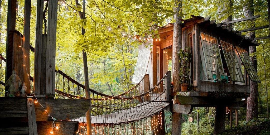 19 of the best tree-house rentals in the US, including perches with ocean views, ziplines, and indoor hammocks