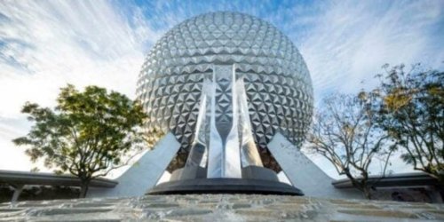 Disney Leaves Orlando Attraction in Unsightly State