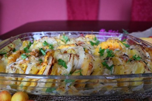Kürbis-Kartoffel-Gratin mit Zwiebeln – schnelles Rezept für leckeres Mittagessen