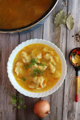 Galuschki-Suppe mit Kartoffeln – vegetarisches Rezept