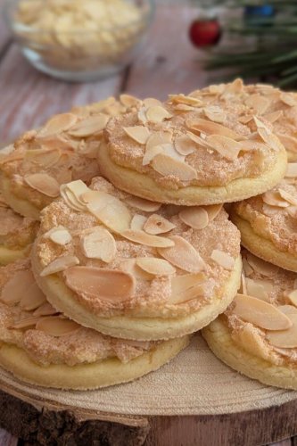 Mandel-Zucker-Plätzchen – mit knuspriger Kruste