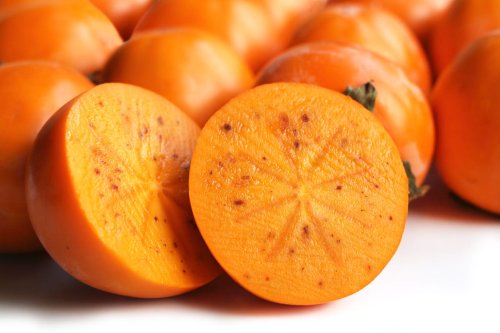 Persimmons benefits for health and body, skin, hair and Side effects of Persimmon fruits