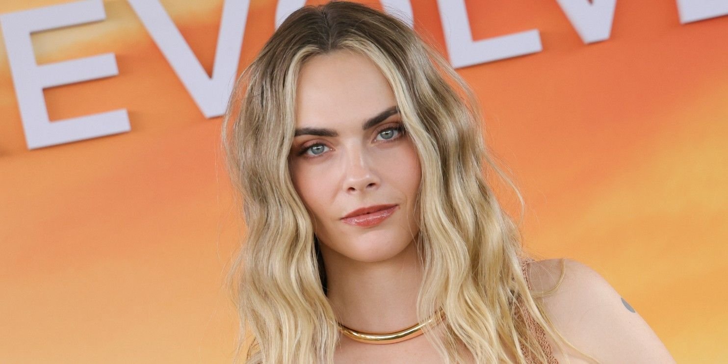 Cara Delevingne Ditches Pants in Plunging Black Latex Corset