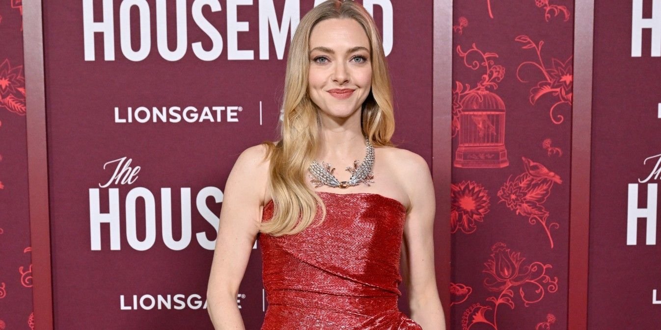 Amanda Seyfried Sparkles in a Pink Minidress With Crystal Fringe and Peep-Toe Mules at the Venice Film Festival