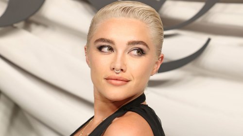 Florence Pugh Channeled Superhero Style in a Naked Gown With a Cape