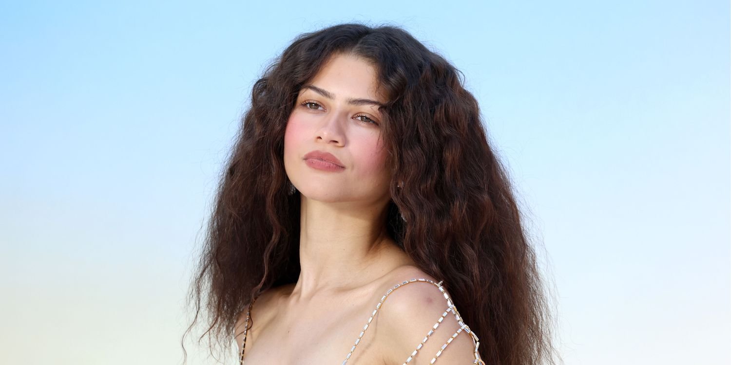 How to Get the Most Out of Castor Oil for Hair Growth, According to Experts