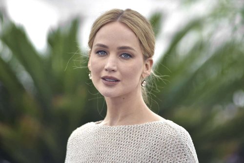Jennifer Lawrence Just Made a Case for the Controversial Socks-and-Sandals Trend