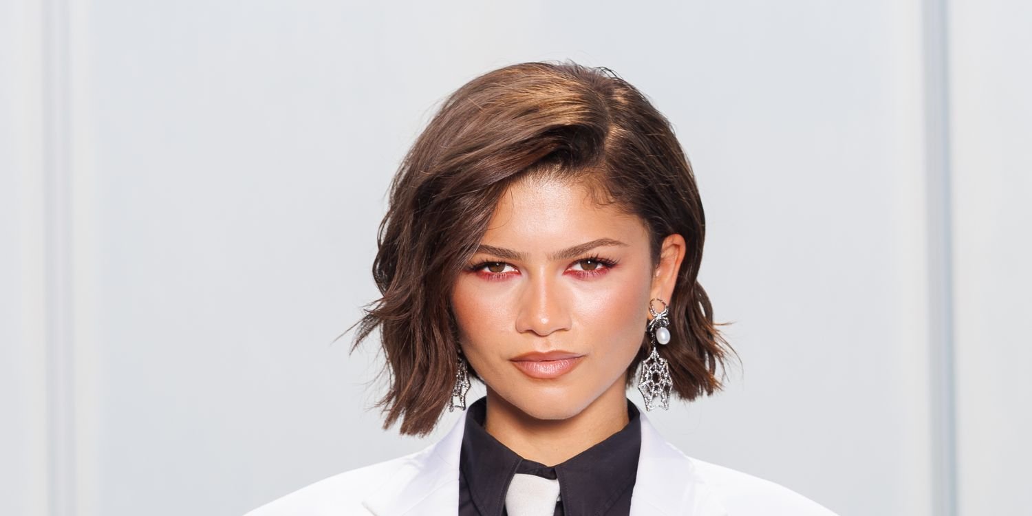 Zendaya Goes Pantsless in Nothing but Thigh-High Leather Boots as She Says Farewell to Her Goddess Era