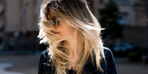 How to Grow Out Your Hair, According to the Experts