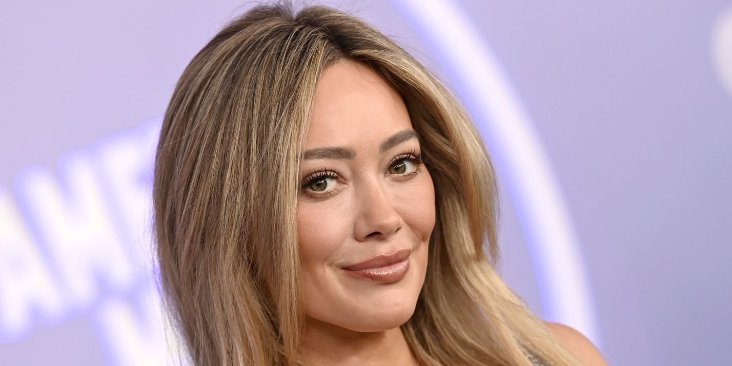 Hilary Duff’s See-Through Chainmail Dress Is Literally Made of Nothing but Tiny CDs