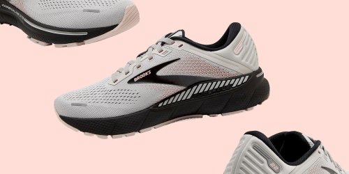 I Comfortably Run 5 Miles in These Best-Selling, Jennifer Garner-Worn Sneakers