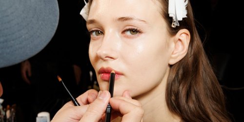 Think You're Bad at Makeup? 10 Easy Ways to Level Up Your Glam