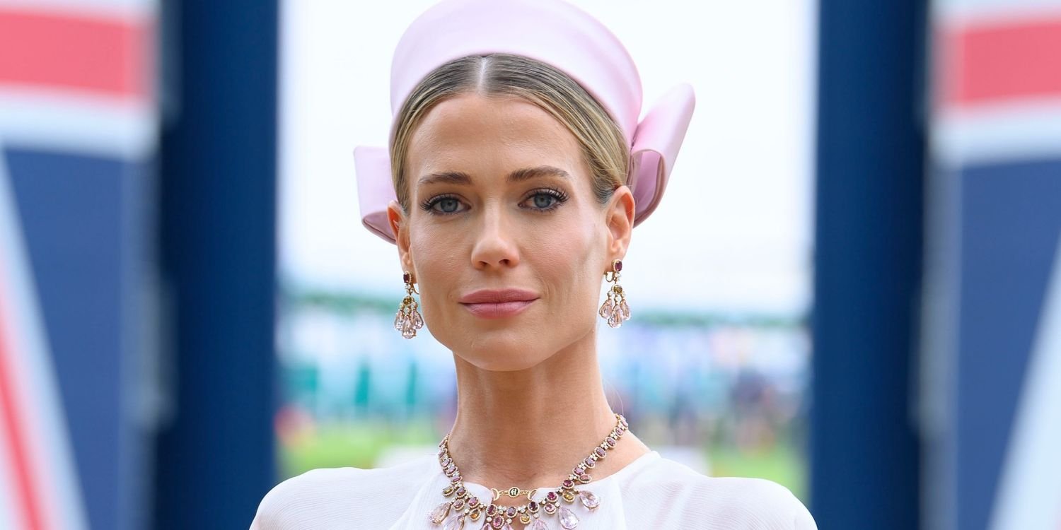Lady Amelia Spencer’s Backless Teal Gown Nods to One of Her Aunt Princess Diana’s Most Iconic Looks