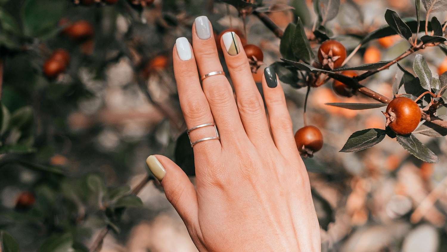 There's an Astrological Reason Why Your Sign Should Wear This One Nail Color for Capricorn Season
