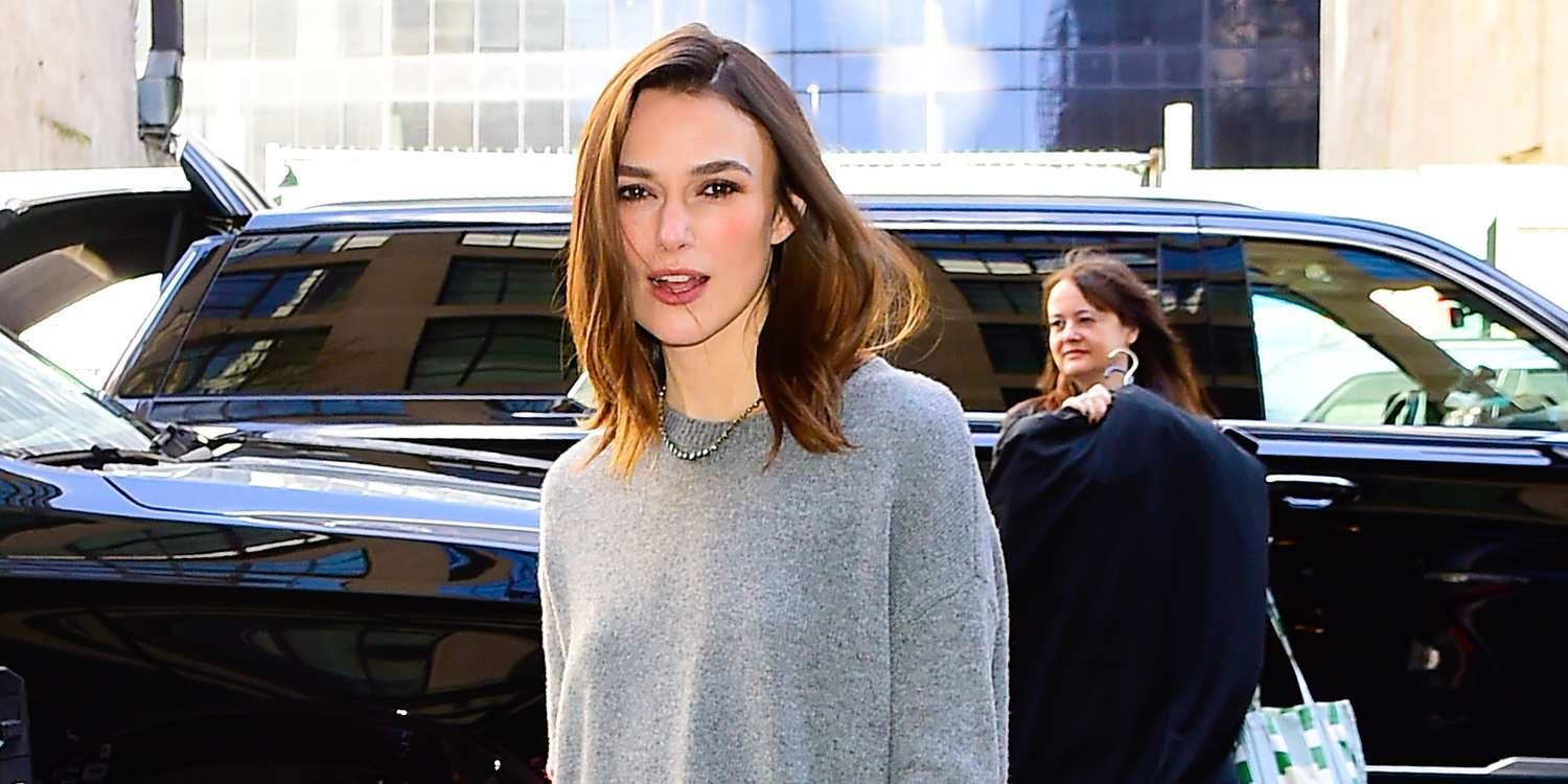 Keira Knightley Wore a Spring-Perfect Two-Piece Outfit That’s Equal Parts Cozy and Chic