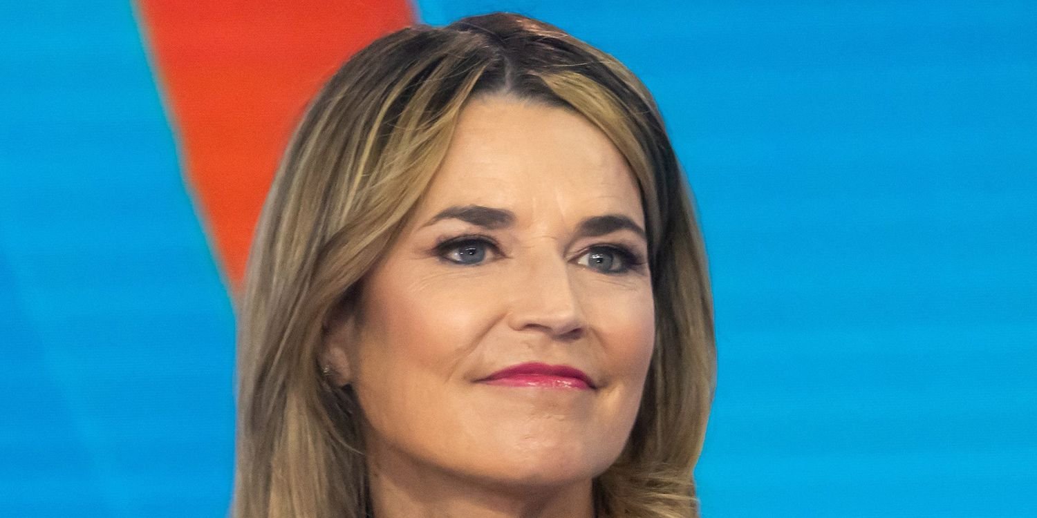 Savannah Guthrie Makes a Surprise Outfit Change Mid-Broadcast on Live TV