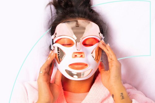 11 Best LED Face Masks That Will Rejuvenate Your Complexion