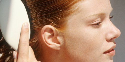A Shopper’s Hair Loss Was “Cut in Half” Thanks to This 50%-Off Growth Serum
