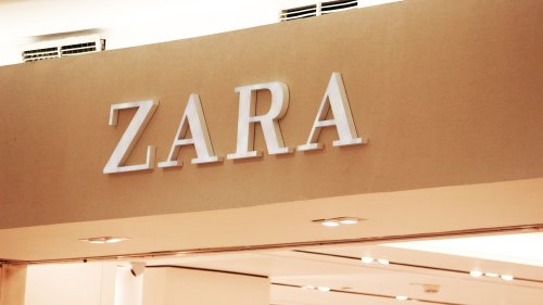 Irgendwie doch ganz cool: Zara macht die „Tanten“-Sandalen zum Trend 2025